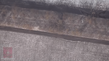 Cận cảnh UAV “tử thần” Nga tấn công lựu pháo Ukraine
