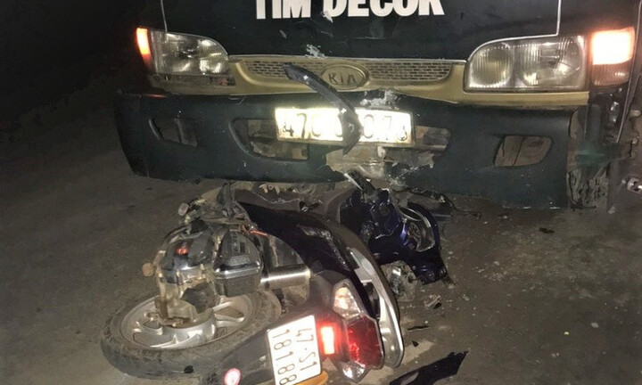 Đắk Lắk: Va chạm xe tải, 2 người phụ nữ tử vong tại chỗ