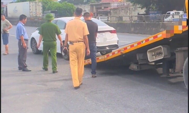 Tin tức tai nạn giao thông mới nhất ngày 6/6: Va chạm giữa ô tô và xe máy, 1 người tử vong