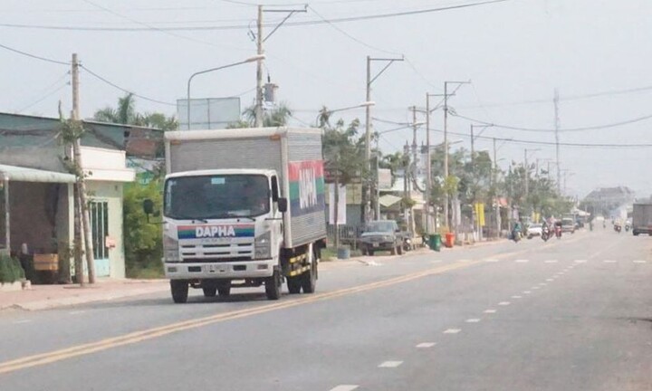 Tạm giữ nghi phạm tấn công, cướp dây chuyền của người phụ nữ ở Long An