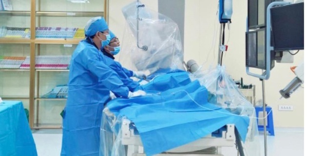 Người phụ nữ mắc 'hội chứng trái tim tan vỡ' sau thời gian căng thẳng kéo dài