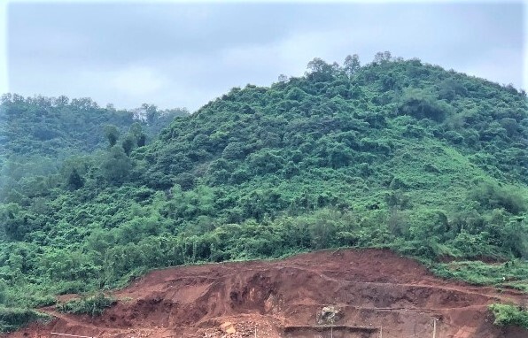 Hà Tĩnh: Phát hiện thi thể Phó chủ tịch HĐND xã trên núi 