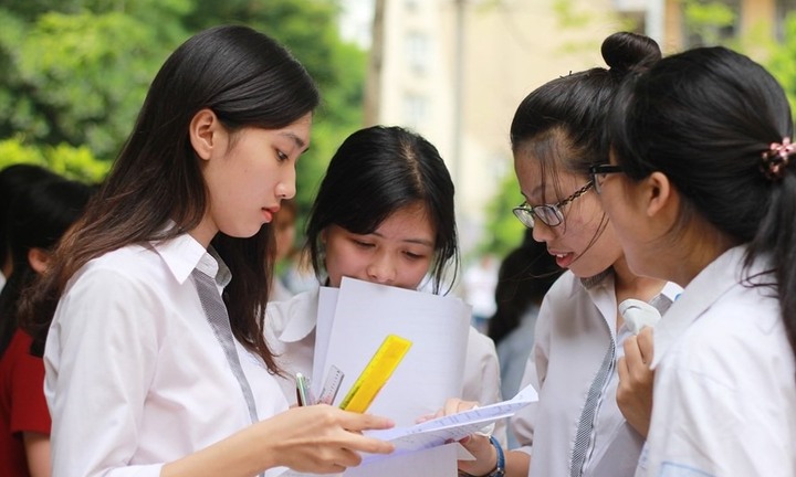 Hơn 218.000 thí sinh đã đăng ký dự thi tốt nghiệp THPT trong ngày đầu tiên