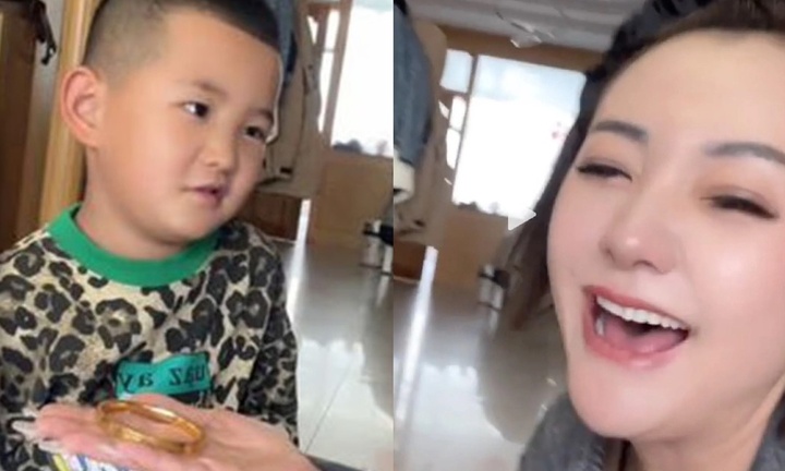 Thích thầm bạn gái cùng lớp mẫu giáo, cậu nhóc làm điều khiến mẹ “dở khóc dở cười”