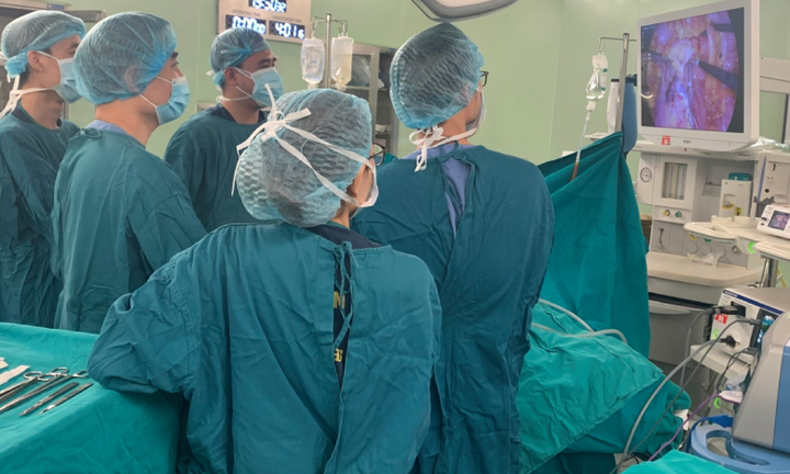 Lo lắng chuyện thi cử, nam sinh lớp 9 phải nhập viện khẩn cấp