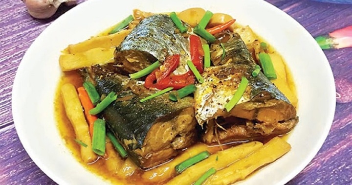 Công thức làm món cá nục kho măng đậm đà vị quê hương
