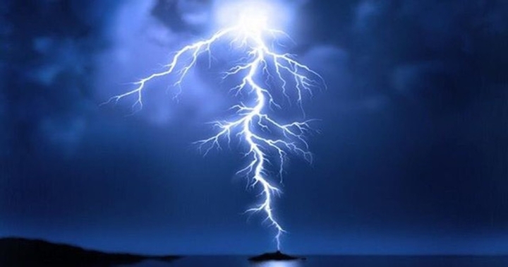 Nằm lòng kỹ năng phòng, tránh sét hiệu quả trong những ngày mưa bão