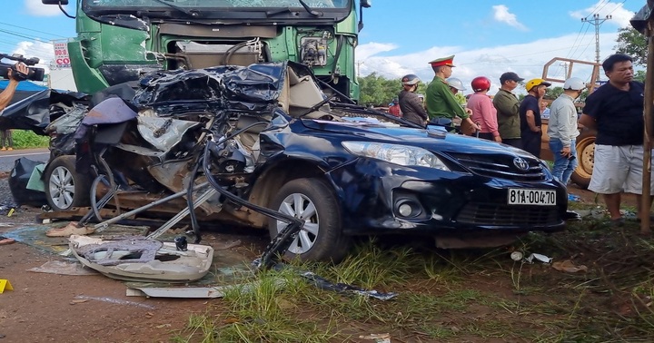 Vụ tai nạn thảm khốc khiến 3 thành viên CLB HAGL tử nạn: Khởi tố tài xế xe ben