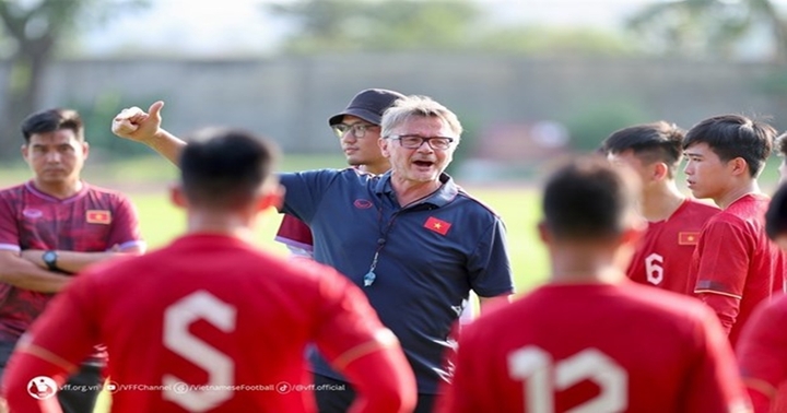 HLV Philippe Troussier chính thức công bố danh sách các cầu thủ chuẩn bị cho Vòng loại U23 châu Á 2024