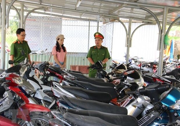 Bắt giữ 12 đối tượng trộm xe máy rồi gọi điện yêu cầu tiền chuộc từ chủ xe