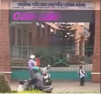 Làm rõ vụ bảng điện tử trước cổng hai trường học ở Gia Lai bị hack, đăng nội dung phản cảm