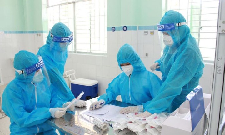 Việt Nam ghi nhận 100 ca mắc COVID-19 vào trưa 25/5, Hà Nội có 8 ca