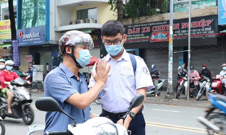 Trường học đầu tiên cả nước tổ chức thi tuyển sinh vào lớp 10 năm 2021