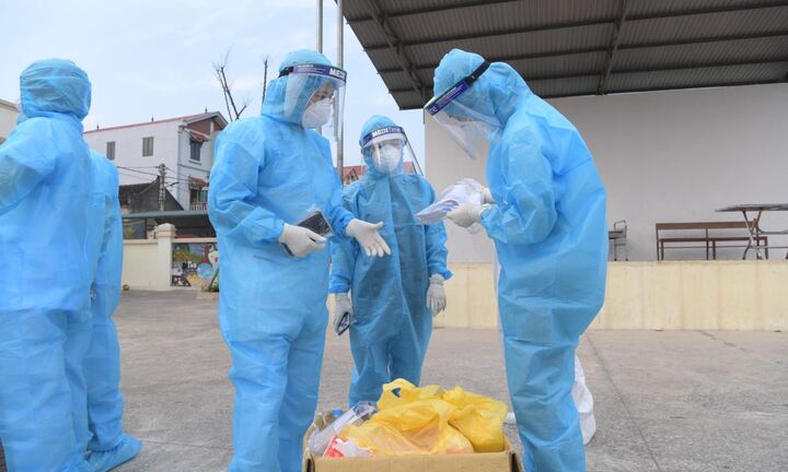 Hà Nội ghi nhận 14 người dương tính với SARS-CoV-2, trong đó có 9 ca cộng đồng