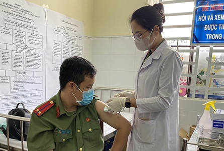 Bình Dương đẩy nhanh tiến độ tiêm vaccine COVID-19