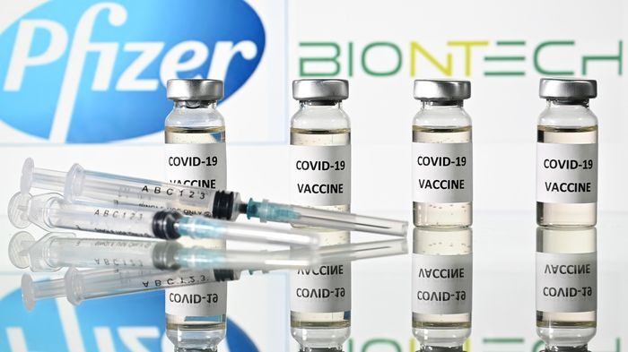 Một doanh nghiệp mua 15 triệu liều vaccine Pfizer: Chính phủ đề nghị bộ Y tế xem xét, tạo điều kiện