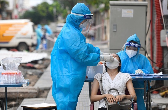 Sáng 3/9, Hà Nội thêm 13 ca dương tính SARS-CoV-2, có một ca tại cộng đồng