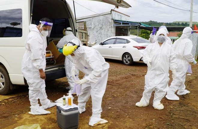 Vụ nữ sinh lớp 6 mắc COVID-19, cả huyện nghỉ học ngay sau lễ khai giảng: Phát hiện 15 F0 liên quan