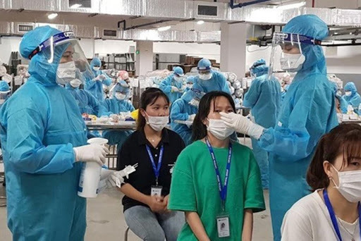 Ngày 30/10: Cả nước có 5.227 ca mắc COVID-19 tại TP.HCM, Hà Nội và 48 tỉnh, thành