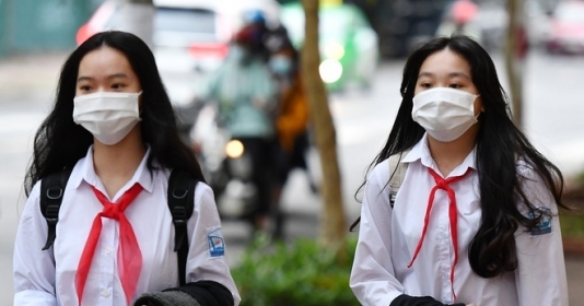 Học sinh của 17 huyện, thị xã nào tại Hà Nội được trở lại trường học từ 22/11?