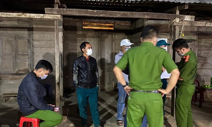 Vụ 2 bé gái chết dưới ao, bà nội đi khỏi nhà nhiều ngày: Phát hiện sợi dây thừng lạ