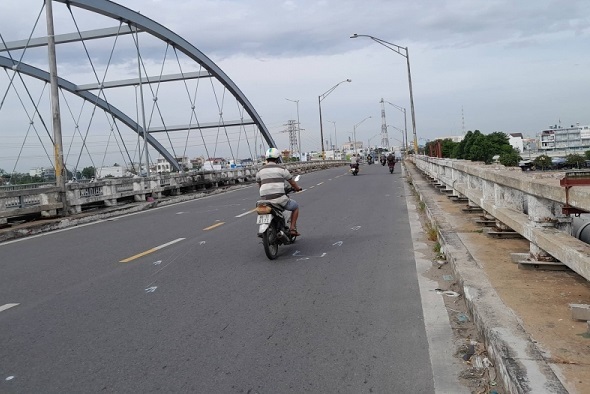 Vụ Đại úy công an bị xe tông khi bảo vệ hiện trường: Nạn nhân đã tử vong