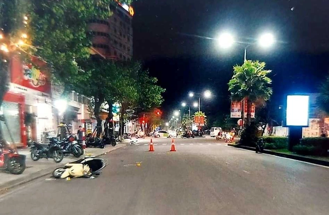 Tin tức tai nạn giao thông mới ngày 29/8: Tài xế xe biển xanh bỏ trốn sau khi gây tai nạn