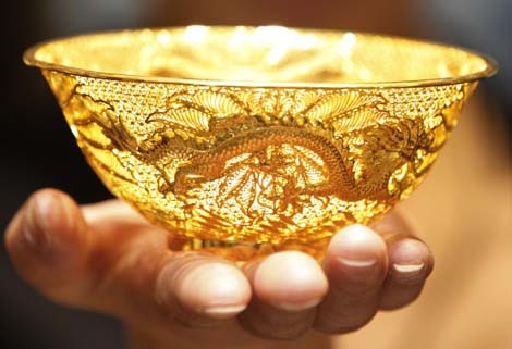 Giá vàng hôm nay ngày 15/9: Tiếp tục đi xuống, thấp nhất trong gần 9 tháng qua