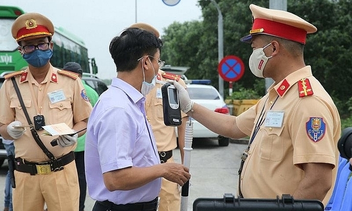 Chủ tịch Hà Nội cấm cán bộ tác động 