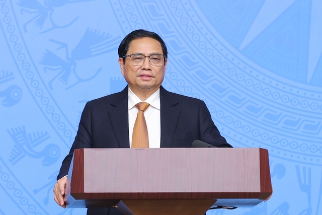 Thủ tướng: Dứt khoát không để dịch chồng dịch, chuẩn bị cho nhân dân đón Tết an lành, mạnh khỏe