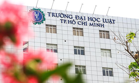 Trường ĐH Luật TP.HCM hủy bỏ mức tăng học phí, sinh viên đã đóng phải làm sao?