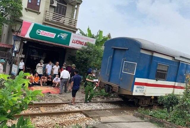 Tin tức tai nạn giao thông mới nhất ngày 26/5: Người đàn ông tử vong sau va chạm với tàu hỏa