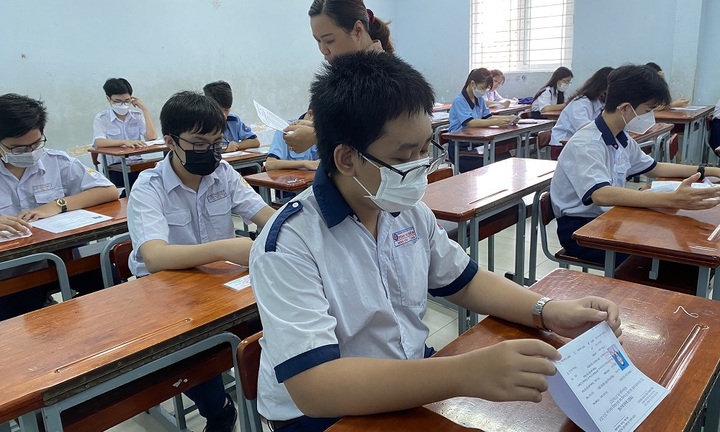 Xôn xao thông tin đề thi môn toán vào lớp 10 THPT có 