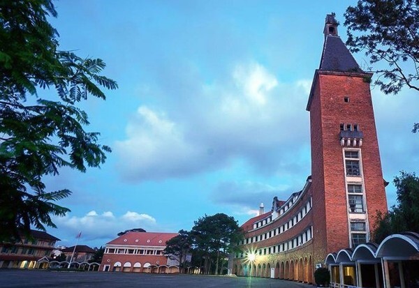 Lần đầu tiên Trường cao đẳng Đà Lạt tuyển sinh vào lớp 10