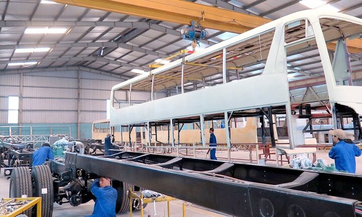 Chốt thông xe cầu vượt chữ C Chùa Bộc vào 30/6; Giảm 50% LPTB ô tô sản xuất trong nước từ 1/7