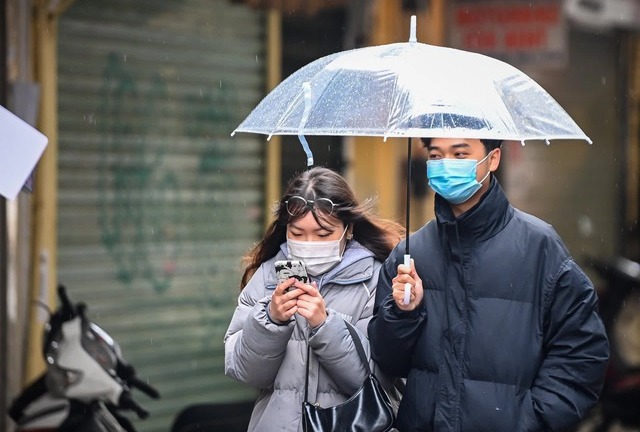 Miền Trung mưa lớn gây ngập nhiều nơi, miền Bắc đón thêm không khí lạnh