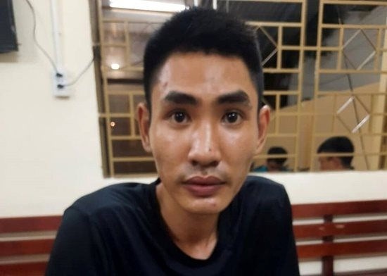 Tạm giam đối tượng siết cổ tài xế xe ôm Grab cướp tài sản