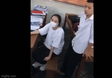 Nam sinh lớp 12 lấy hết dũng khí tỏ tình, cái kết khiến dân mạng vừa thương vừa buồn cười