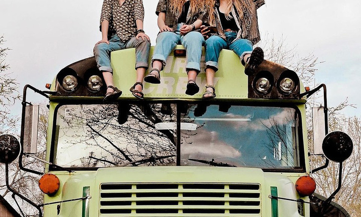 Cùng lúc hẹn hò với 3 cô gái, anh chàng nhận ngay màn “trả đũa” cao tay khiến dân mạng hả hê