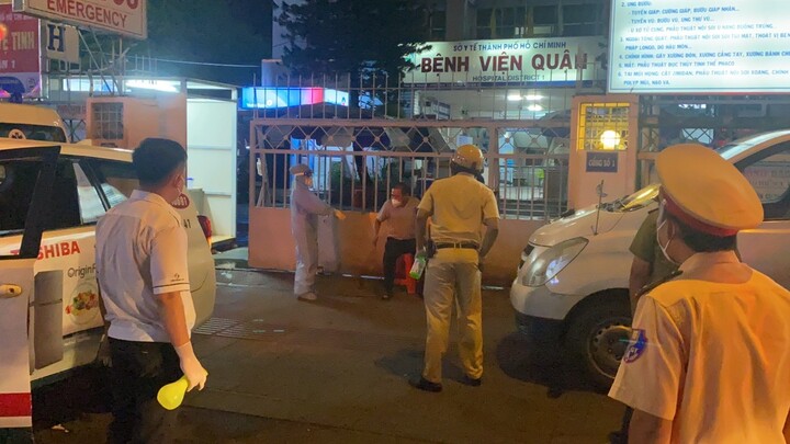 Công an đưa dân đi cấp cứu, tặng thêm tiền viện phí