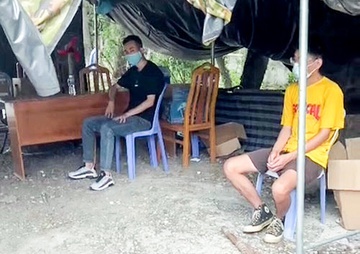 Phát hiện xe khách chở 4 người nước ngoài không có giấy tờ tùy thân