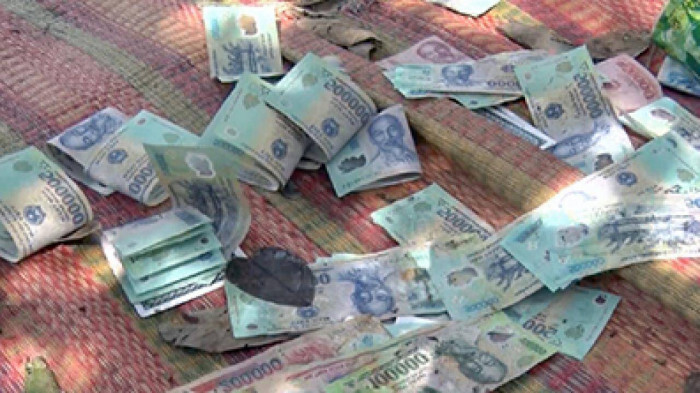 Triệt phá đường dây đánh bạc hàng trăm tỷ đồng ở Sóc Trăng
