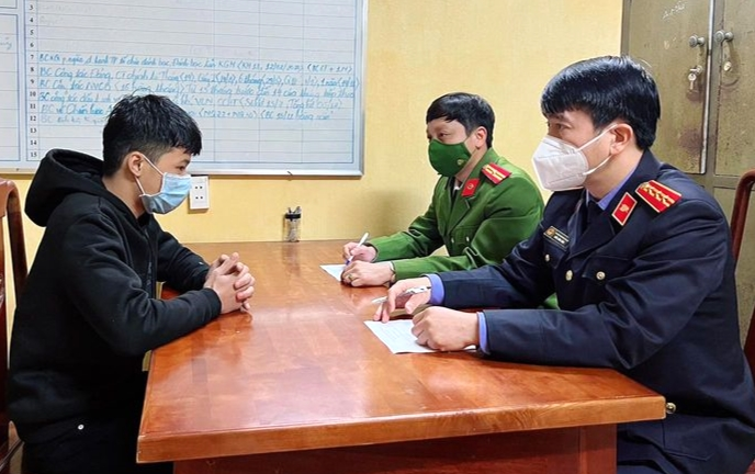 Khởi tố thanh niên nhiều lần “ăn trái cấm” với bạn gái nhí