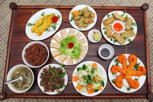 Cần lưu ý gì khi cúng Rằm tháng Giêng để cả năm bình an, no đủ?