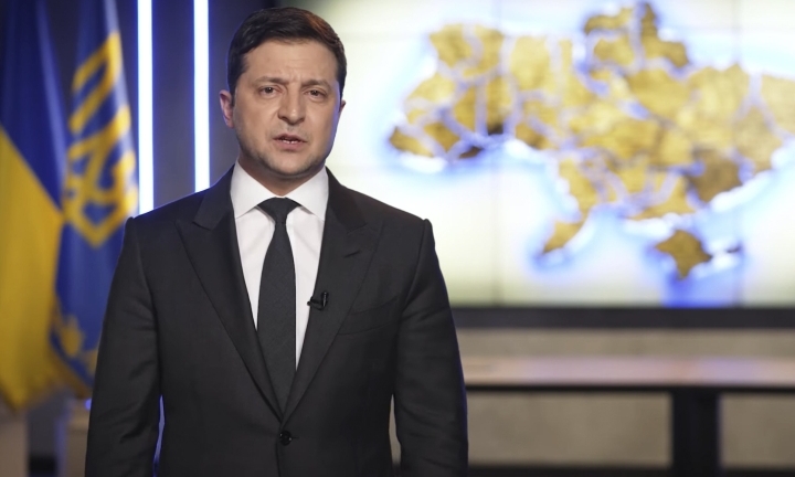 Tổng thống Ukraine ký sắc lệnh tổng động viên