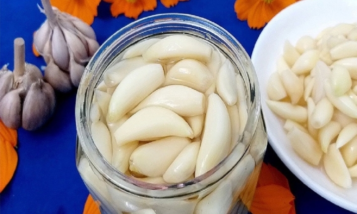 Tỏi ngâm với gia vị này cực tốt cho sức khỏe, giúp phòng ngừa ung thư hiệu quả