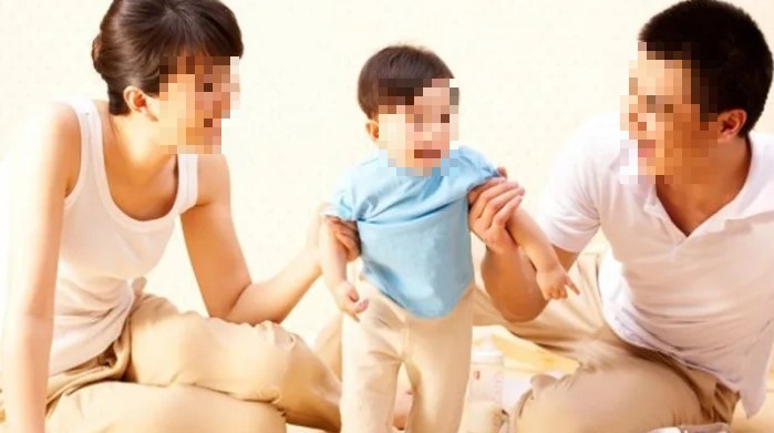 Vợ đem tóc của chồng và con nuôi đi xét nghiệm ADN, kết quả hé lộ bí mật “động trời”