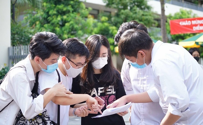 Gợi ý đáp án đề thi tham khảo tốt nghiệp THPT 2022 môn Vật lý