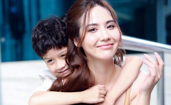 Phan Minh Huyền dành trọn một ngày dẫn con trai đi chơi dịp Quốc tế Thiếu nhi 1/6