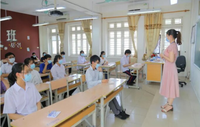 Quảng Ninh công bố điểm thi vào lớp 10, gần 55% thí sinh đạt dưới 5 môn Ngoại ngữ